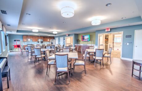 Tapestry Senior Living Springboro dining room in Springboro, OH